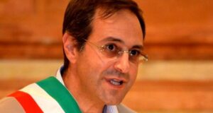 Politiche 2022: intervista a Mario Vanni, Sindaco di Altavilla Irpina. Critiche severe al candidato PD Maurizio Petracca￼