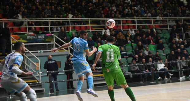 Sandro Abate – Napoli Futsal  6 – 4, clamoroso stop alla capolista con carattere e generosità